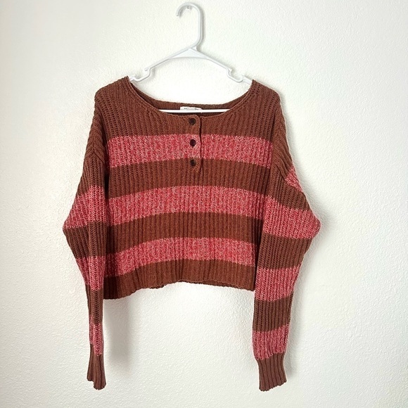American Eagle Sweater Women’s Size S Brown Striped Cropped V-Neck Button front - Picture 1 of 9
